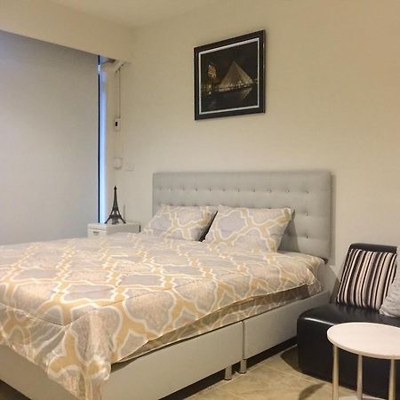 108Beds Hostel Si Racha Εξωτερικό φωτογραφία