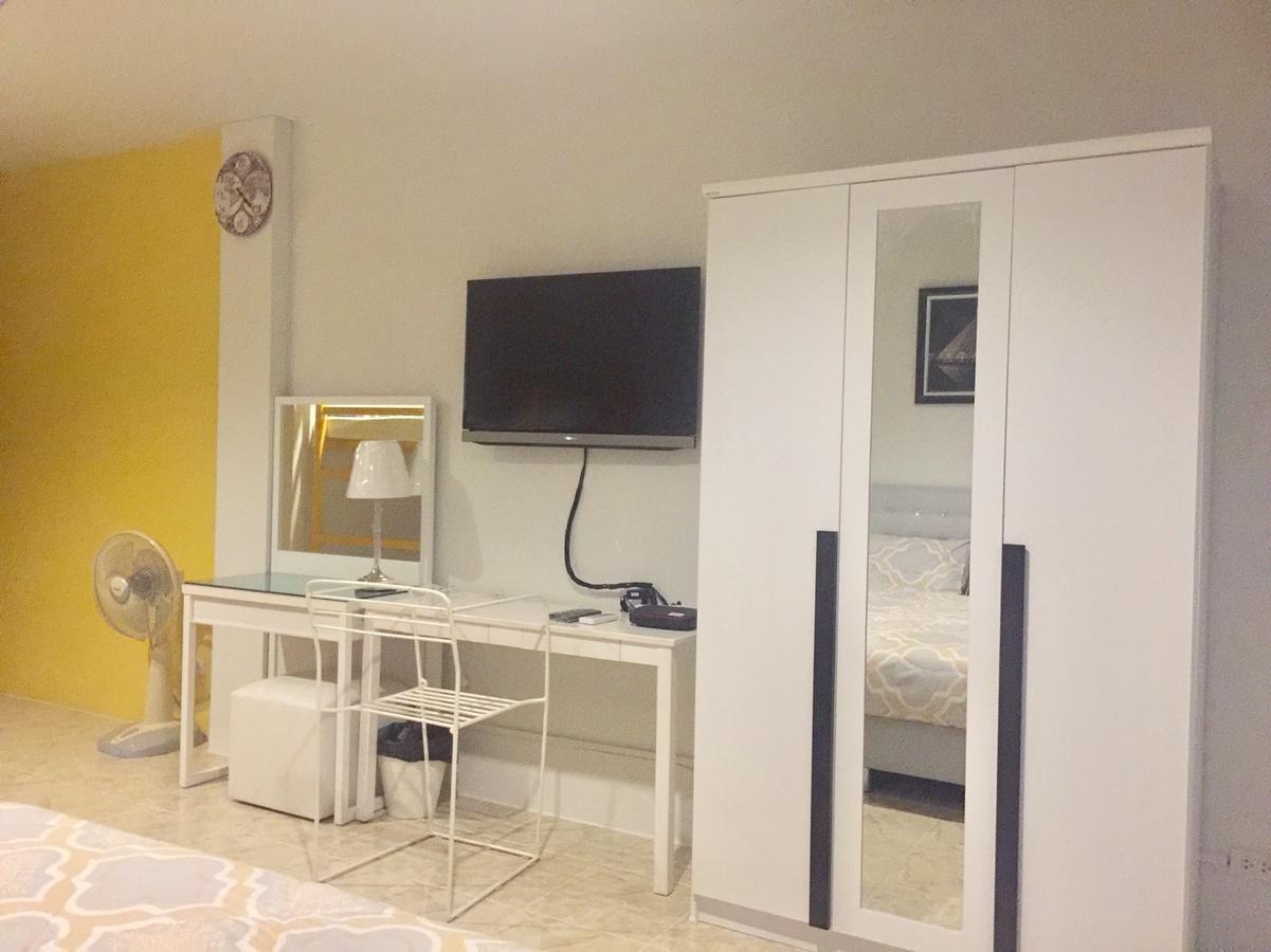 108Beds Hostel Si Racha Εξωτερικό φωτογραφία